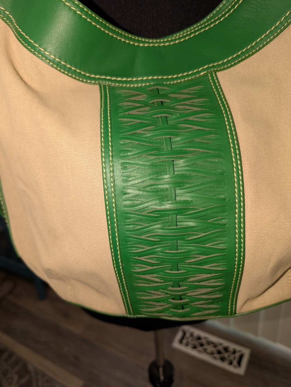 Cole Haan Natural Canvas And Kelly Green Leather Shoulder Bag - Picture 2 of 7